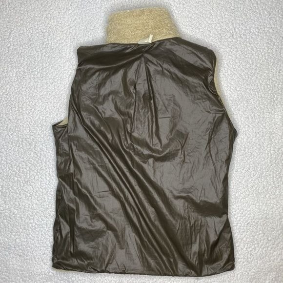 Patagonia Los Lobos Reversible Vest: Size Medium - Picture 4 of 11